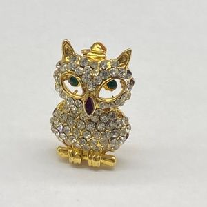 Green eyed red nose Owl pin brooch